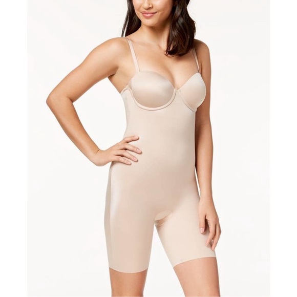SPANX Other - Spanx Women’s Strapless Cupped Mid-Thigh Bodysuit Size Medium